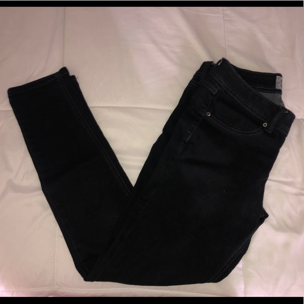 Black Jeans